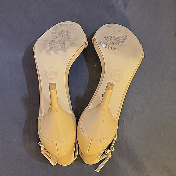 BRAND NEW MICHEAL MICHEAL KORS ANKLE STRAP ONE BAND SANDAL - Picture 10 of 11